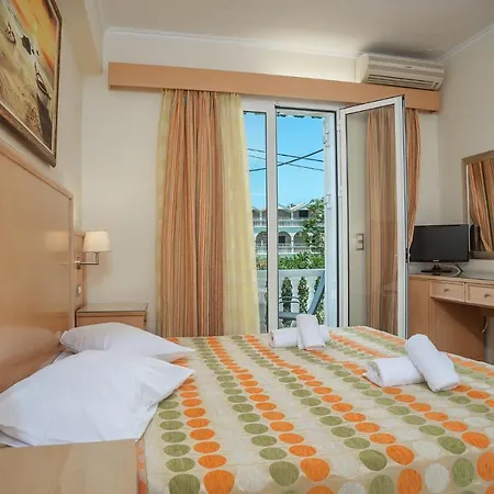 Marietta Boutique Apts דירה *