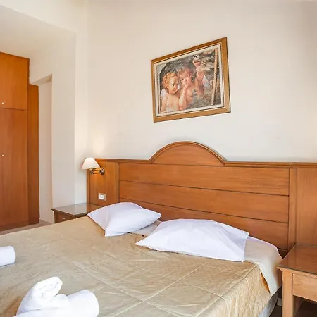 Marietta Boutique Apts